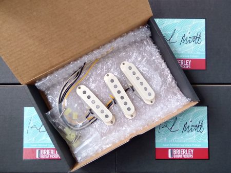 Isaiah Mitchell signature pickups Online Hot Sale